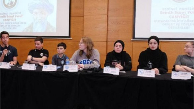 Kutadgu Bilig İle Genç Yazarlar Balıkesir'de Yetiştiriliyor