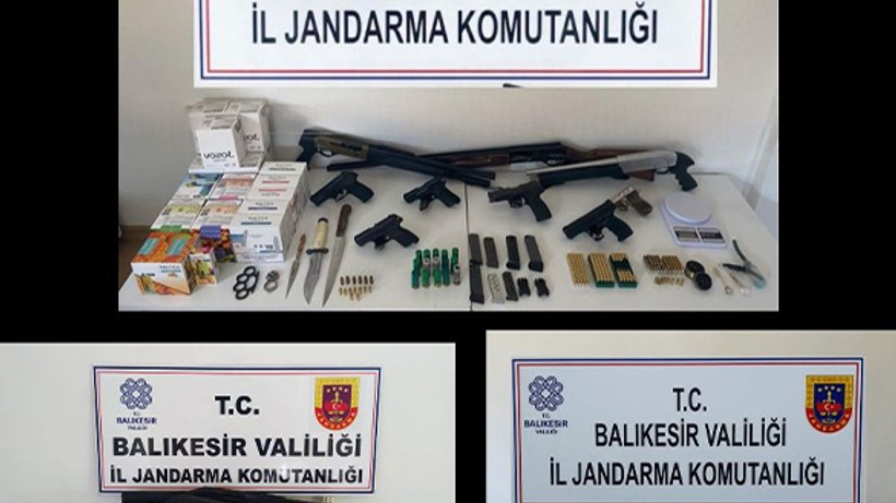 Balıkesir'de Silah ve Mühimmat Ticareti Operasyonu 20 Şüpheli Yakalandı