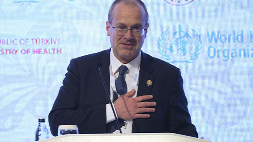 DSÖ Avrupa Bölge Direktörü: Türkiye'nin Sağlıkta Liderlik Rolüne Vurgu