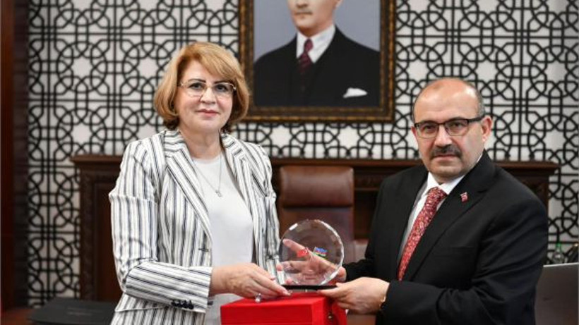 Azerbaycan Heyetinden Balıkesir'e Duygusal Ziyaret