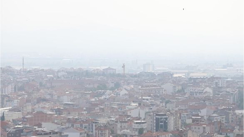 Balıkesir'de Toz Fırtınası Etkisini Sürdürüyor
