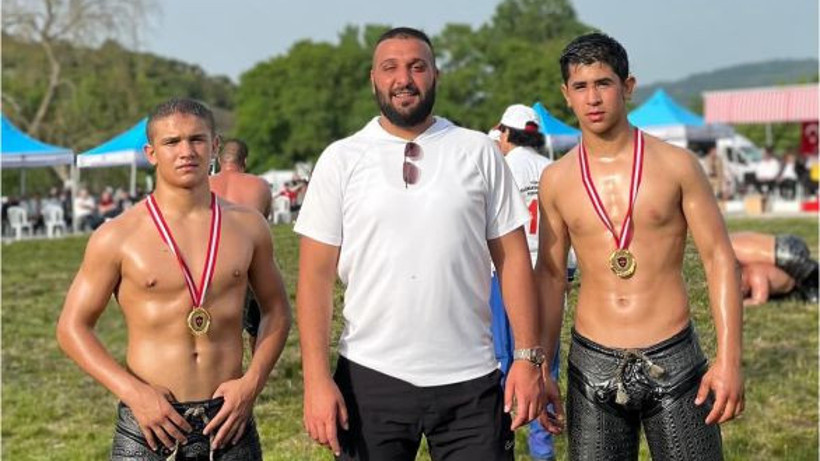 Sındırgılı Pehlivanlardan 2 Altın Madalya