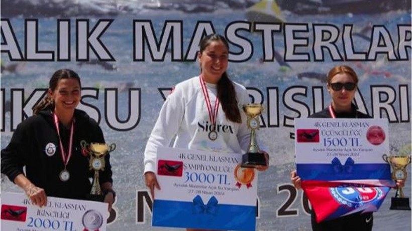 Açık Yüzme Yarışlarıyla Ayvalık Su Sporlarının Merkezi Oldu