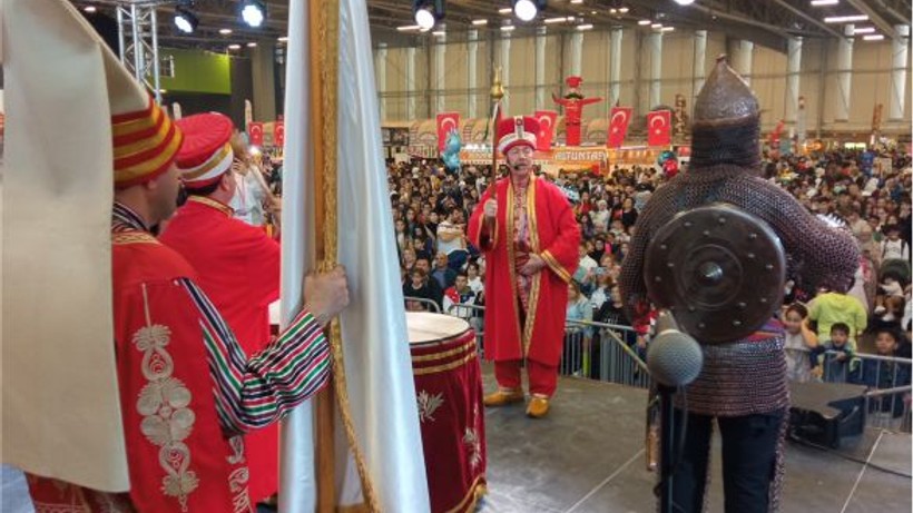 Mehter, Fransa'da Zafer Kazandı
