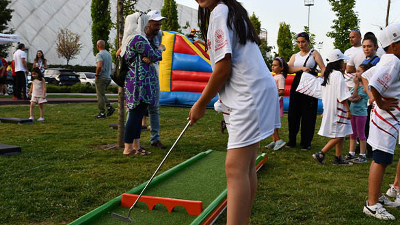 Balıkesir'de "Hareketlilik Yılı Spor Şenliği" Coşkusu