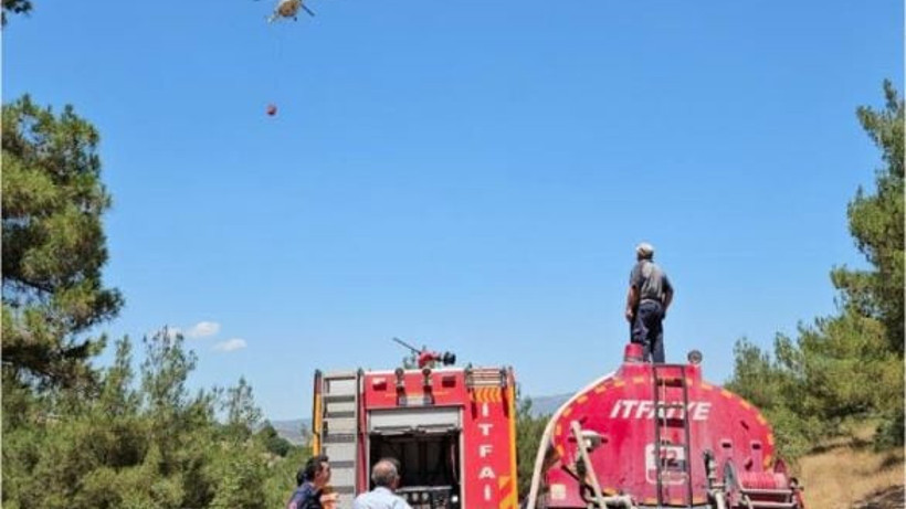 Sındırgı'da Hızla Yayılan Yangın Kontrol Altında