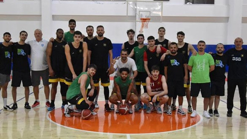 Büyükşehir Basketbol Takımı Çanakkale Kampını Tamamladı