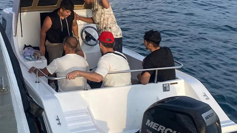 Ayvalık Açıklarında 13 Düzensiz Göçmen Yakalandı