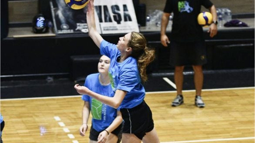 Büyükşehir Kadın Voleybol A Takımı Maça Hazır!