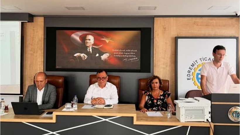 Edremit Ağustos Ticaretini Değerlendirdi