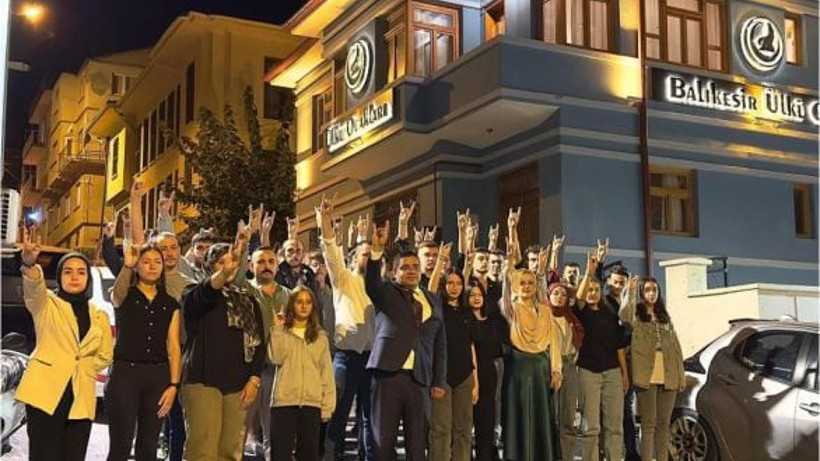 Ülkü Ocakları Balıkesirli Gençlere Türkeş’i Anlattı