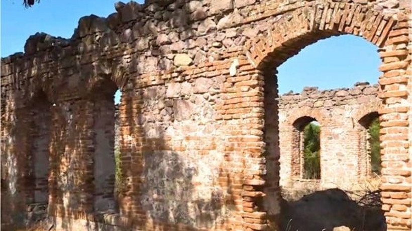 Büyük Sır Ortaya Çıkıyor! Altında Saklı Tüneller Var Mı?