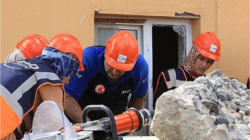 Marmara Adalar'da 'Farkındalık' Eğitim Başlıyor