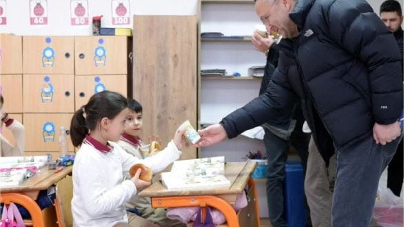 Yerli Malı Haftası'nda Başkan Semizel'den Öğrencilere Sürpriz