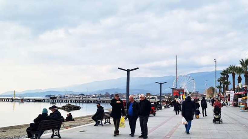 Yeni Yılın İlk Günlerinde Akçay Kordon Cıvıl Cıvıl