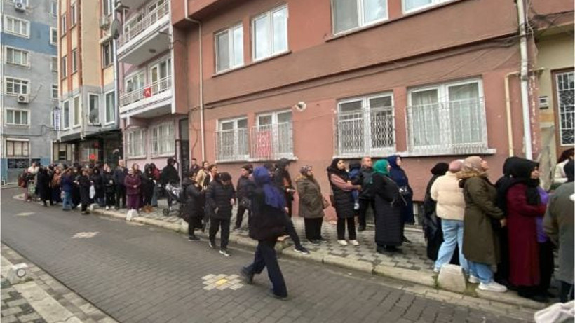 Balıkesir'de İndirim Kuyruğu Boşa Çıktı