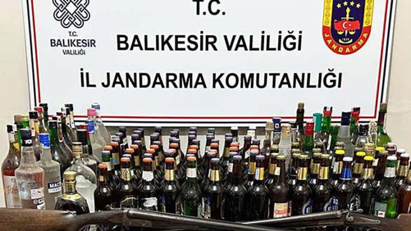 Balıkesir'de Kaçak Alkol Operasyonu, 3 Şüpheli Gözaltında
