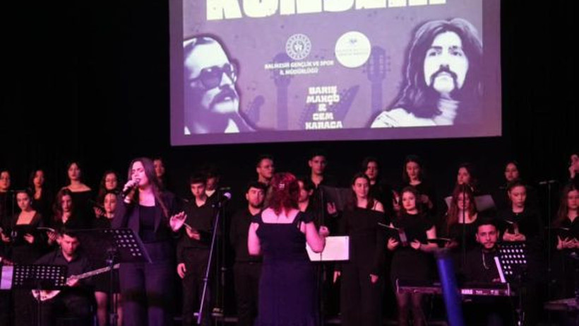 Barış Manço ve Cem Karaca Şarkılarıyla Anıldı