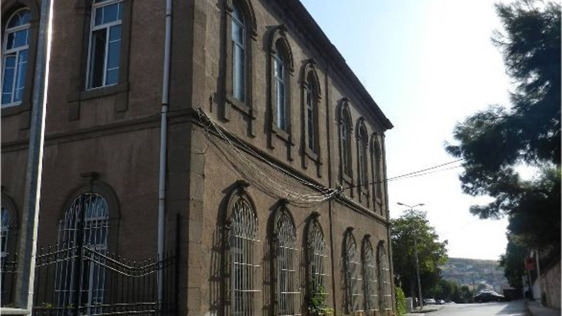 Balıkesir'deki Bu Evler Yüzyıllık Hikaye Taşıyor