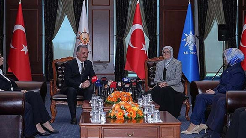 Partiler Arası Bayramlaşma Programı Gerçekleştirildi