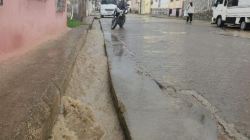 Edremit'te Sokaklar Dereye Döndü