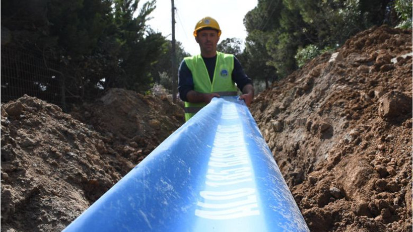 Cunda Adası'nda Asbestli Borular Tarihe Karışıyor