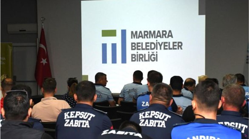 Büyükşehir’den zabıta personeline hizmet içi eğitim
