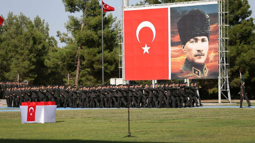 Balıkesir MSÜ de askere Seslendi “Millet İradesinin Emrinde Olacaksınız” - Resim: 2