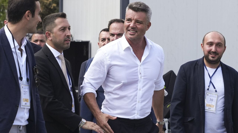 Fenerbahçe’de Tarihi Gün: Ali Koç ve Sadettin Saran Sandık Başında - Resim: 2