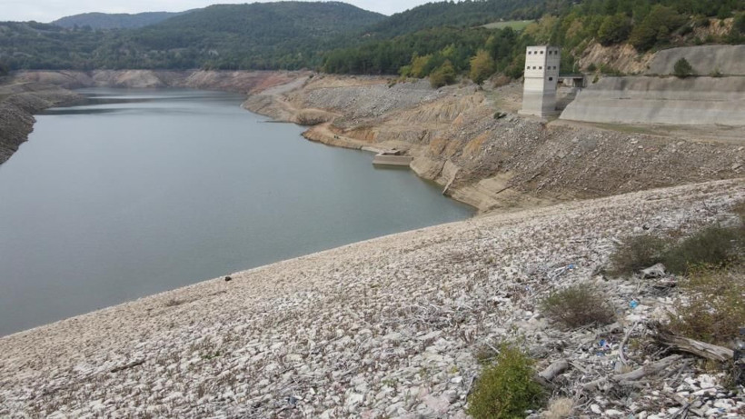 Balıkesir'deki O Barajda Su Bitti, Elektrik Durdu: Tehlike Çanları Çalıyor! - Resim: 1