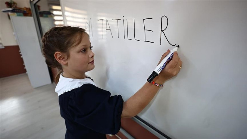 Okullar Bugün Tatil Oldu, Peki Ara Tatil Ne Zaman? - Resim: 5