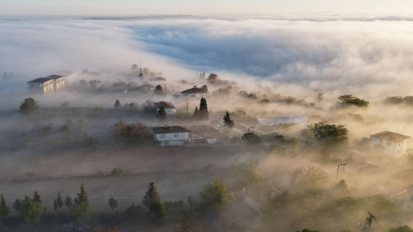 Marmara’yı Saran Sis Büyüledi: Tekirdağ’dan Görüntüler Kartpostallıktı - Resim: 2