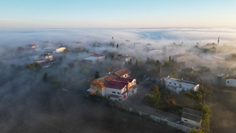 Marmara’yı Saran Sis Büyüledi: Tekirdağ’dan Görüntüler Kartpostallıktı - Resim: 11