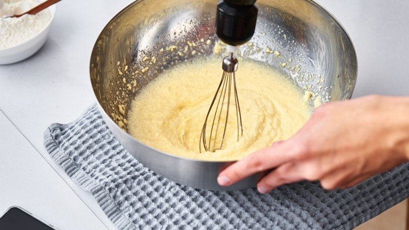 En Pratik Bardakta Kek Tarifi: 3 Dakikada Hazır - Resim: 3