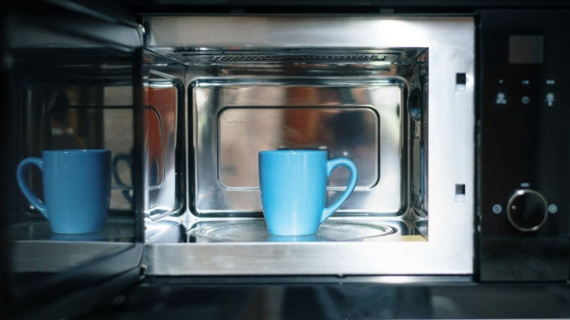 En Pratik Bardakta Kek Tarifi: 3 Dakikada Hazır - Resim: 4