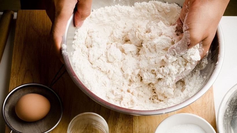 Ev Yapımı Peynirli Poğaça: Yumuşacık Tadın Sırrı - Resim: 1