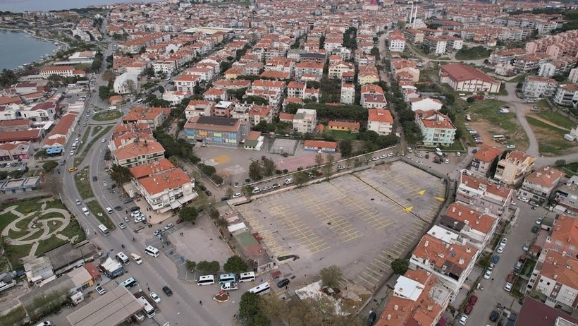 Ayvalık Belediyesi otoparklarında araç kapasitesi 1190’a yükseldi.