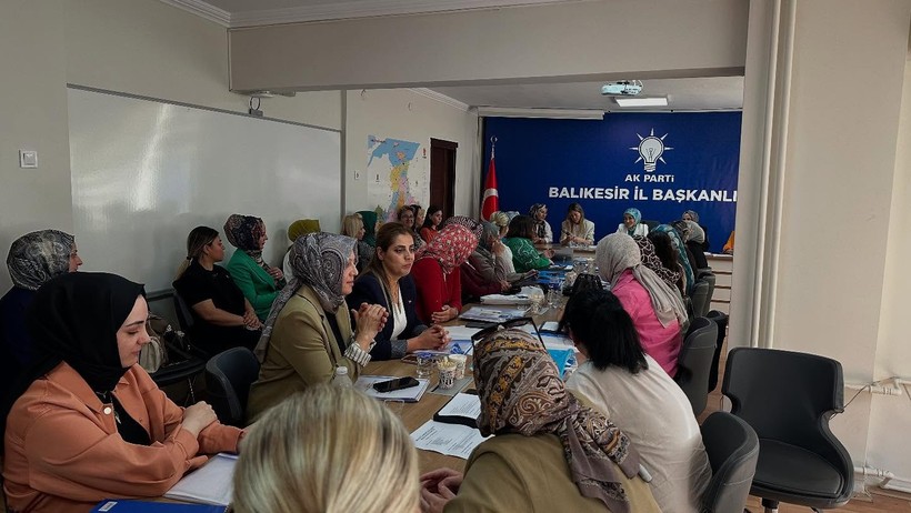  AK Parti Balıkesir İl Kadın Kolları, Danışma Meclisi Toplantısı Düzenliyor