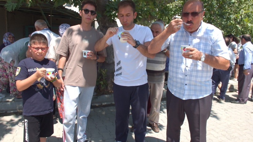 Geleneksel Aşure Hayrı Yoğun İlgi Gördü