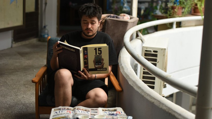 kitap okunuyor 15 temmuz balıkesir