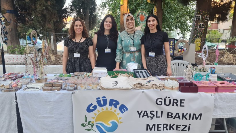 Güre Huzurevi Sakinlerinin El Emeği Ürünleri Göz Kamaştırıyor