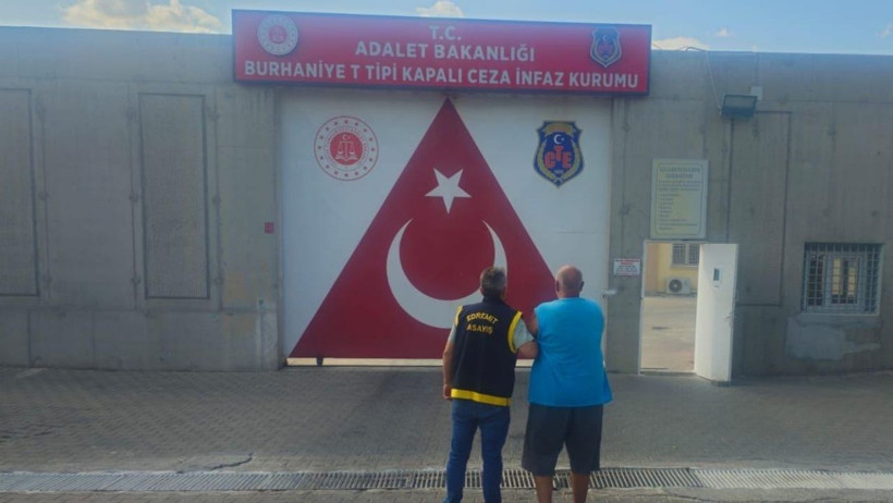 Balıkesir’de Gözaltı Dalgası   