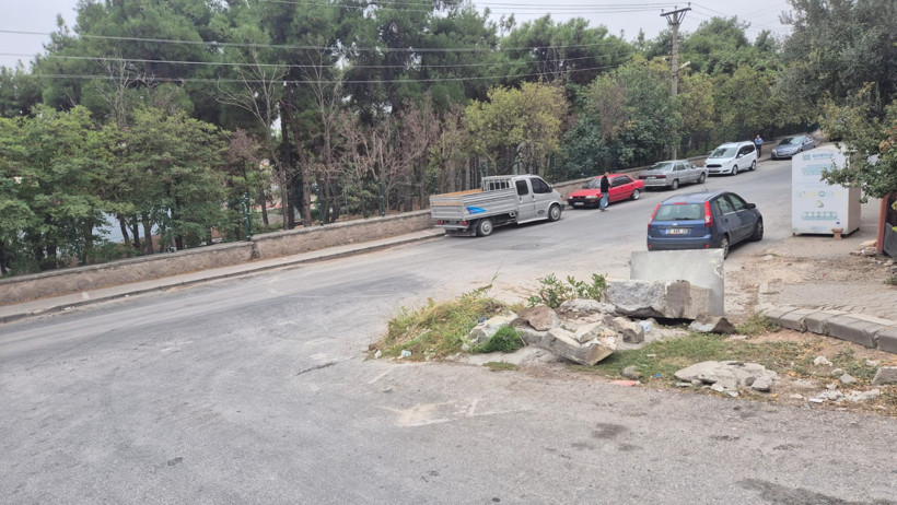 Balıkesir'in Altıeylül ilçesine bağlı Dinkçiler Mahallesi dün akşam saatlerinde yürekleri ağza getiren bir kazaya sahne oldu.