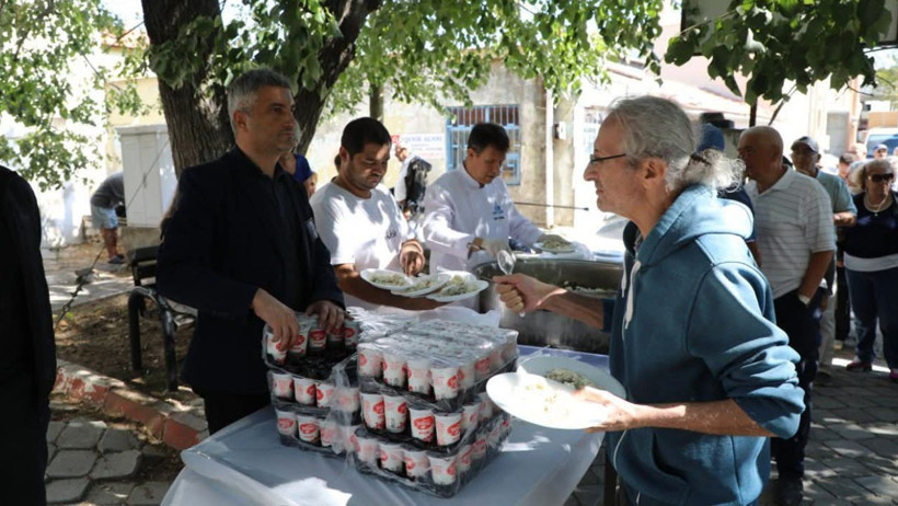Tuncel Kurtiz, 12. Yılında Mezarı Başında Anıldı - 3. resim