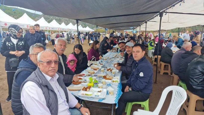 Toprağa Umut Ektiler: Nusret Köyü’nde 800 Fidan Yeşerdi - 3. resim