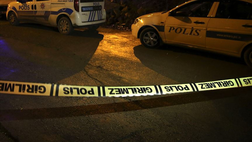 Denizli'de 10 Eylül'de işlenen cinayete ilişkin aranan 2 zanlı Balıkesir'in Bandırma ilçesinde yakalandı.