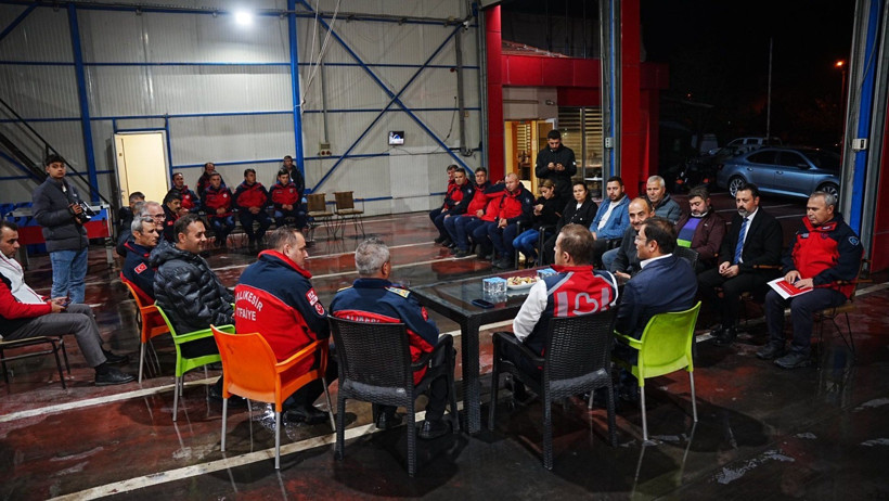 Ahmet Akın'dan Sındırgı'ya moral ziyareti - 1. resim