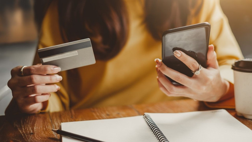 Kredi Kartlarında Yeni Dönem! O Saatlere Dikkat