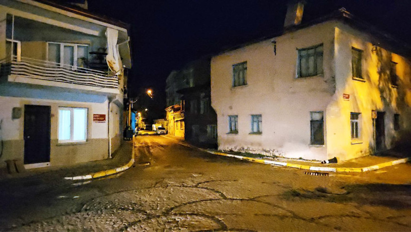 sındırgıda sabaha karşı deprem