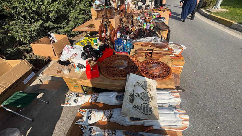 “Balıkesir’in Ahşap Ustası Hasan Bardakcı: 30 Yıllık Tutkusunu Mesleğe Dönüştürdü”